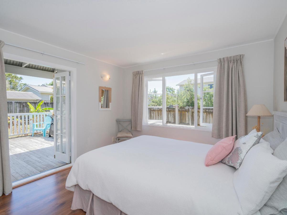 The Doll'S House - Whitianga Holiday Home Εξωτερικό φωτογραφία